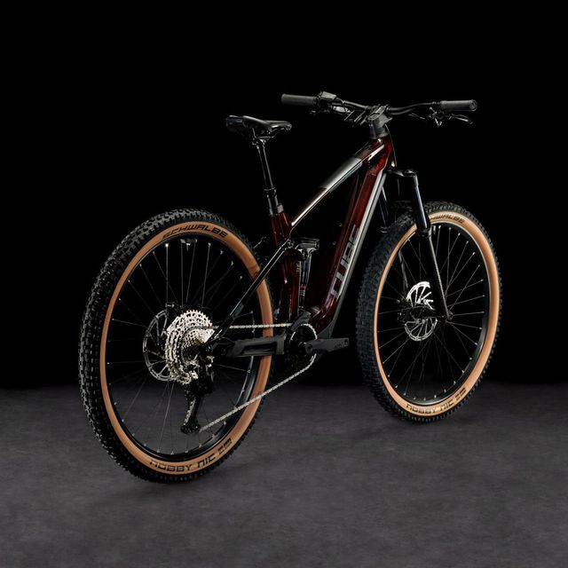 CUBE Stereo Hybrid 140 HPC Race 625 sähköpyörä CUBE Stereo Hybrid 140 HPC Race 625 sähköpyörä